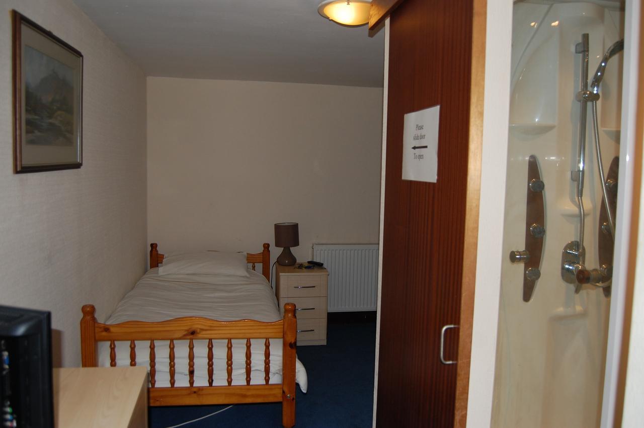 White Horse Hotel Strichen Екстериор снимка